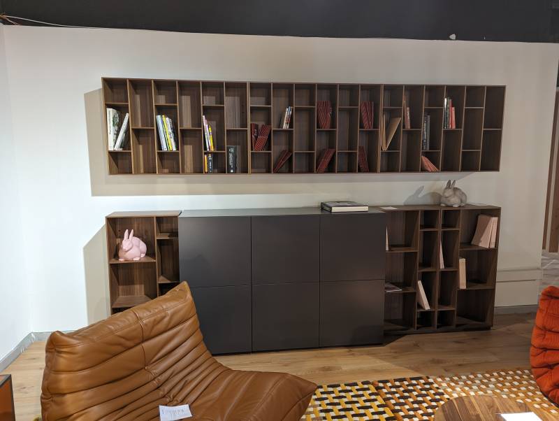 Bibliothèque sur mesure haut de gamme book&look Ligne roset à Nîmes près d'Arles