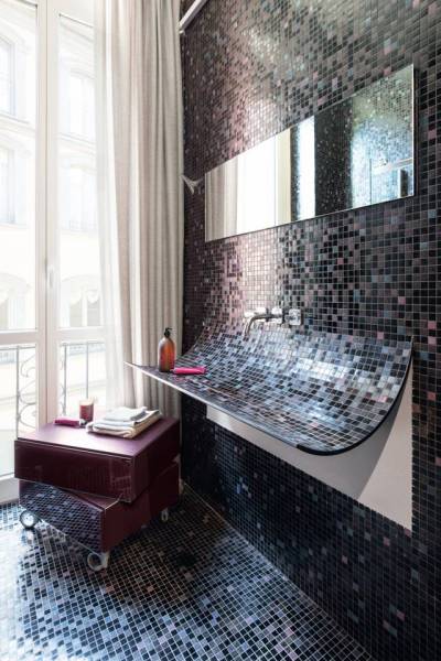 Le lavabo contemporain et insolite SKIN de la marque LAGO en mosaïque chez Showroom443 à Nîmes