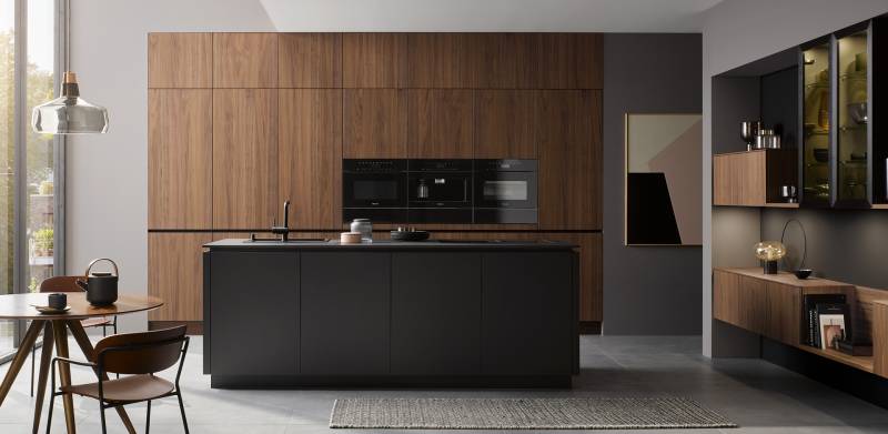 cuisine noire et bois tendance chez Showroom443