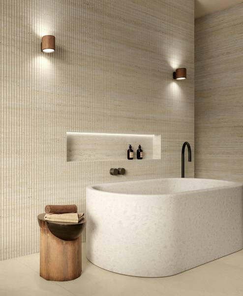 Nouvelles couleurs et textures en Dekton pour une salle de bain originale chez Showroom443 à Nîmes