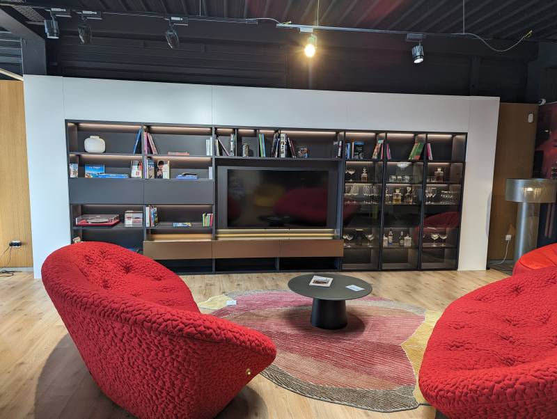 Bibliothèque sur mesure haut de gamme San giacomo à Nîmes près d'Arles