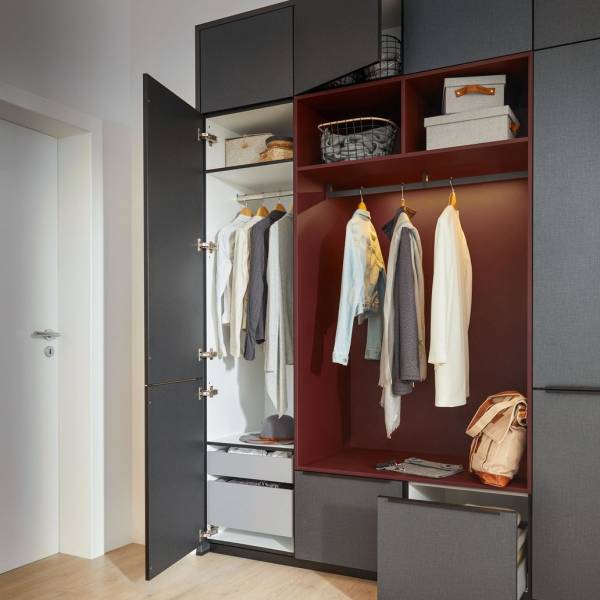 Offre du Black Friday pour un dressing sur mesure Schüller pas cher à Nîmes près d'Uzès