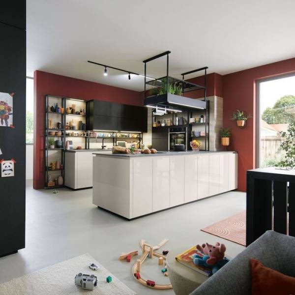 cuisine équipée schüller laquée brillante pas chère à Nîmes près de Montpellier