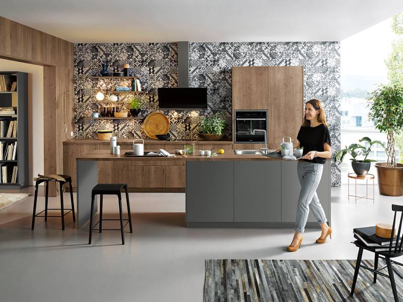 cuisine équipée bois avec ilot pas chère à Nîmes près de Montpellier