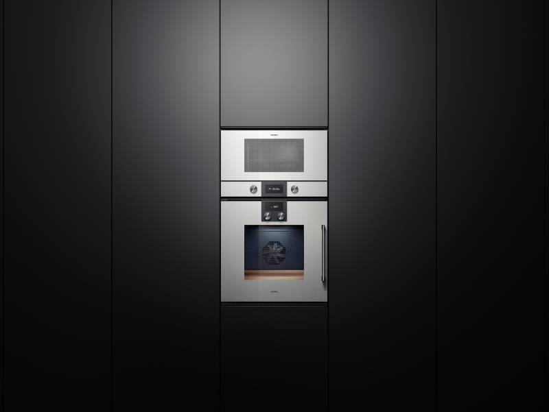 ensemble four et four micro ondes série 200 GAGGENAU à Nîmes près de Montpellier