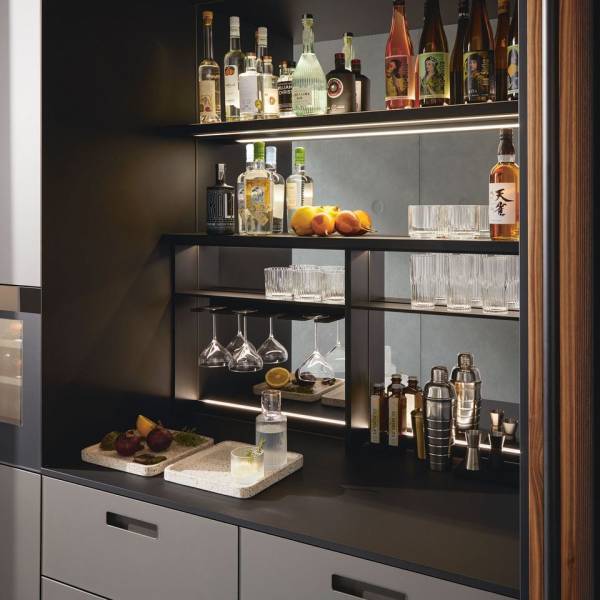 Une cuisine et bar dissimulés grâce au Pocketsystem de la marque premium next125 à Nîmes