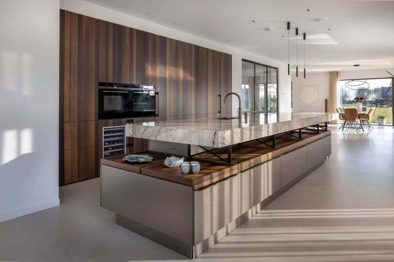 La cuisine architecturale avec votre expert en conception chez Showroom443  à Nîmes